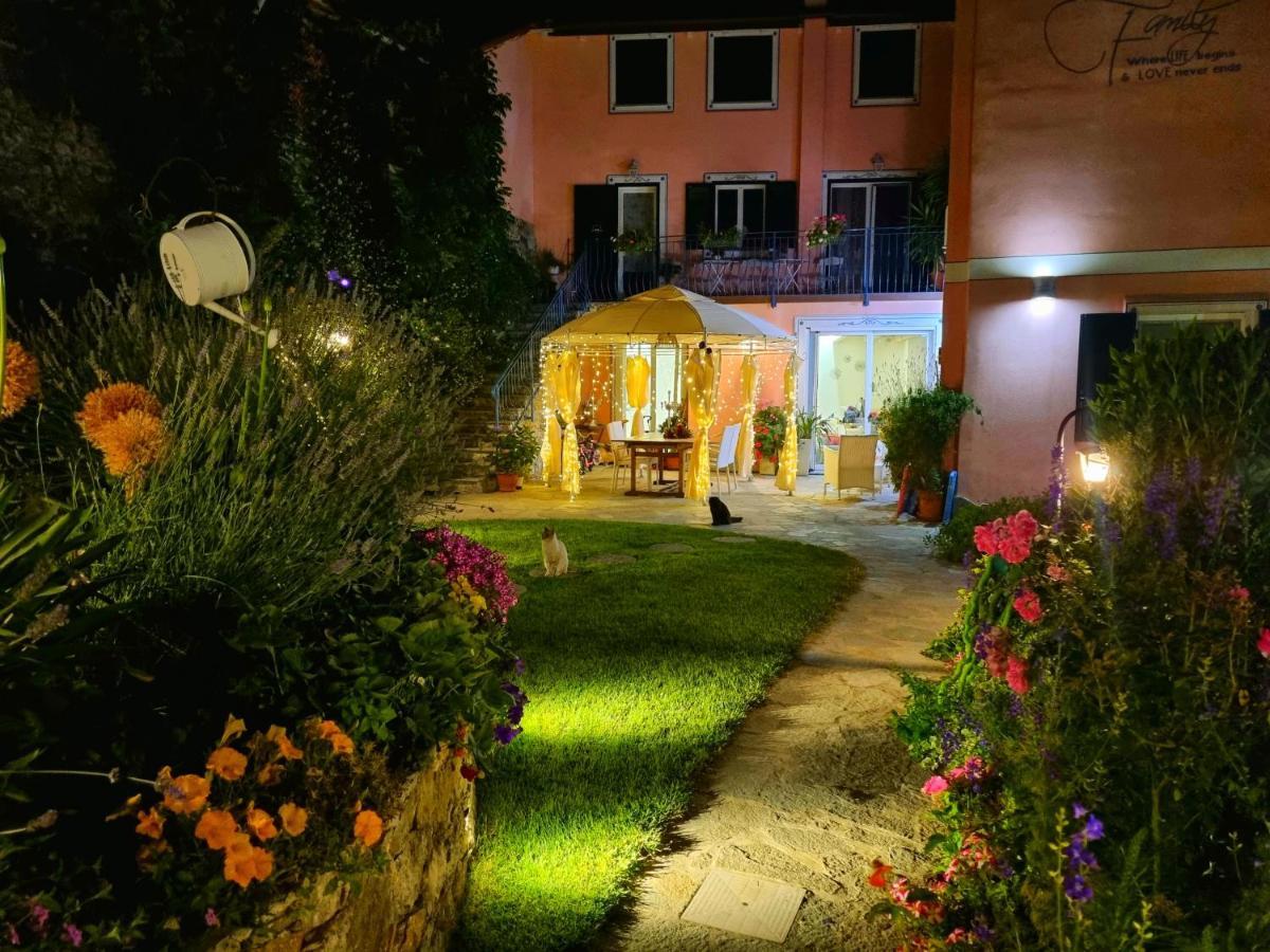 Casa Vacanze Family Альбізола-Суперіоре Екстер'єр фото